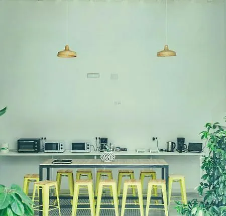 South - Service Center Хостел *